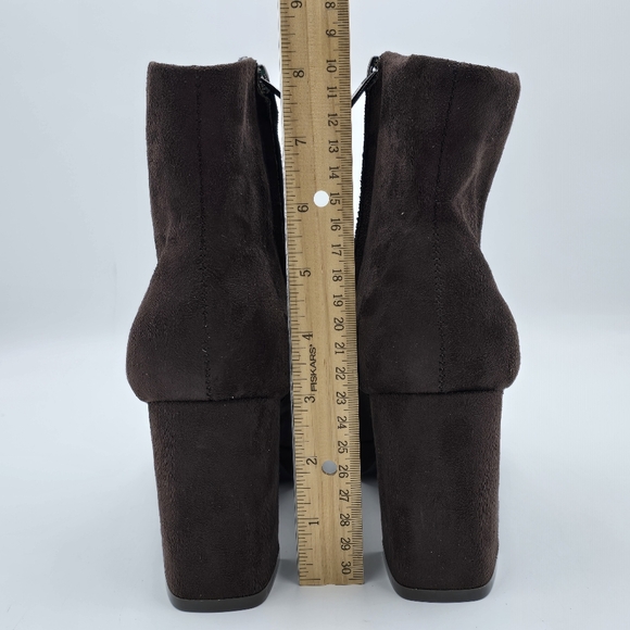 Calvin Klein Uda 2 Faux Suede Heeled Ankle Booties, Chocolate (Brown), Wmns 8.5M - Picture 9 of 16